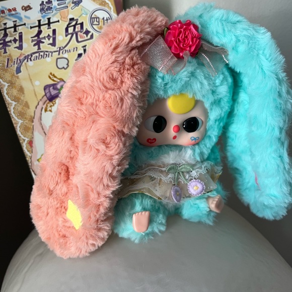 Lily Rabbit Town V4 - Picture 5 of 11